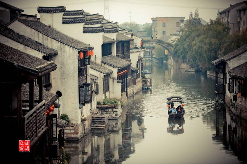 赛力斯发布2023年业绩预告：预计亏损21亿元-27亿元